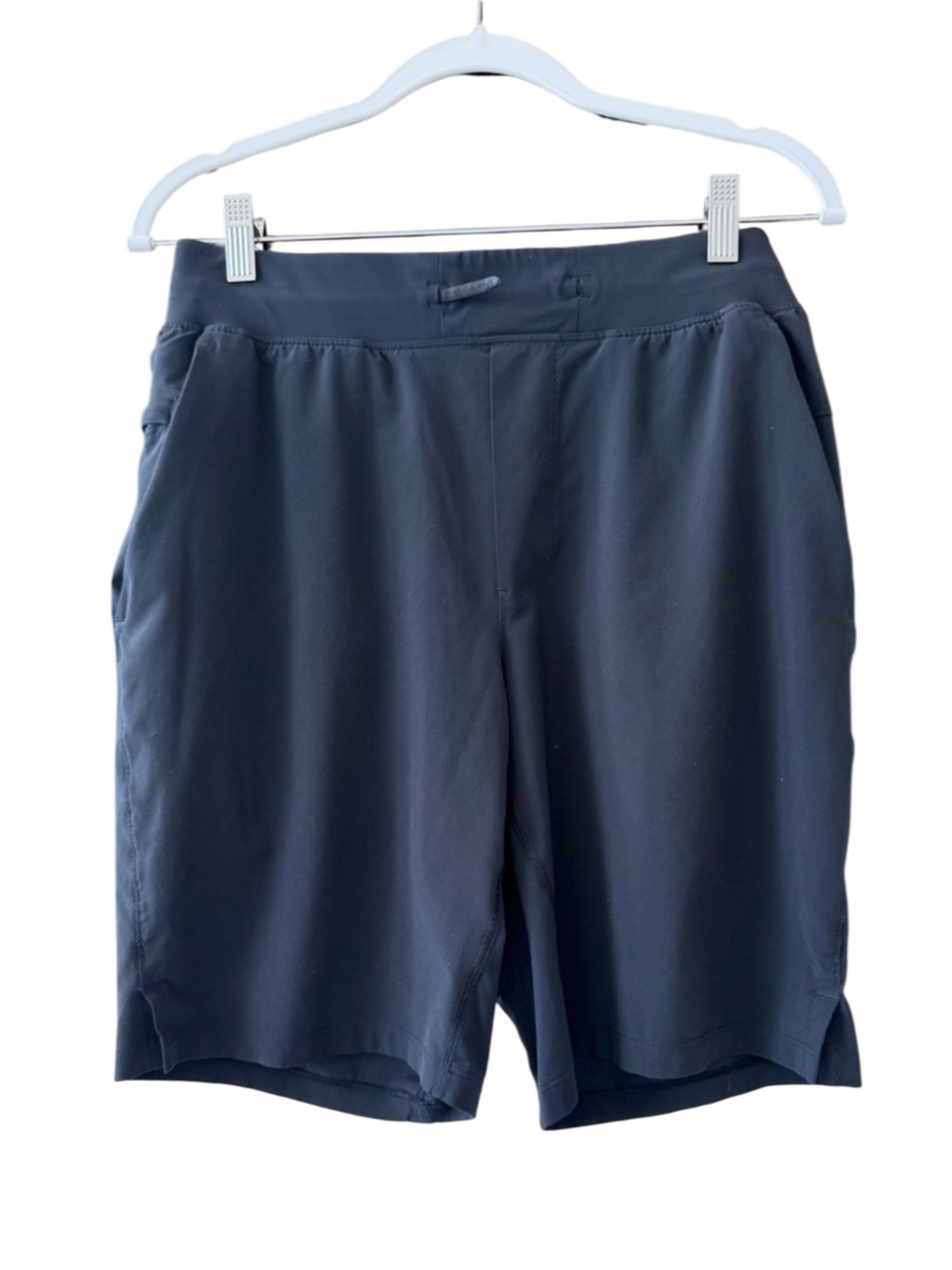 lululemon athletica Men's Pacebreaker shorts 9 inch - Picture 1 of 7